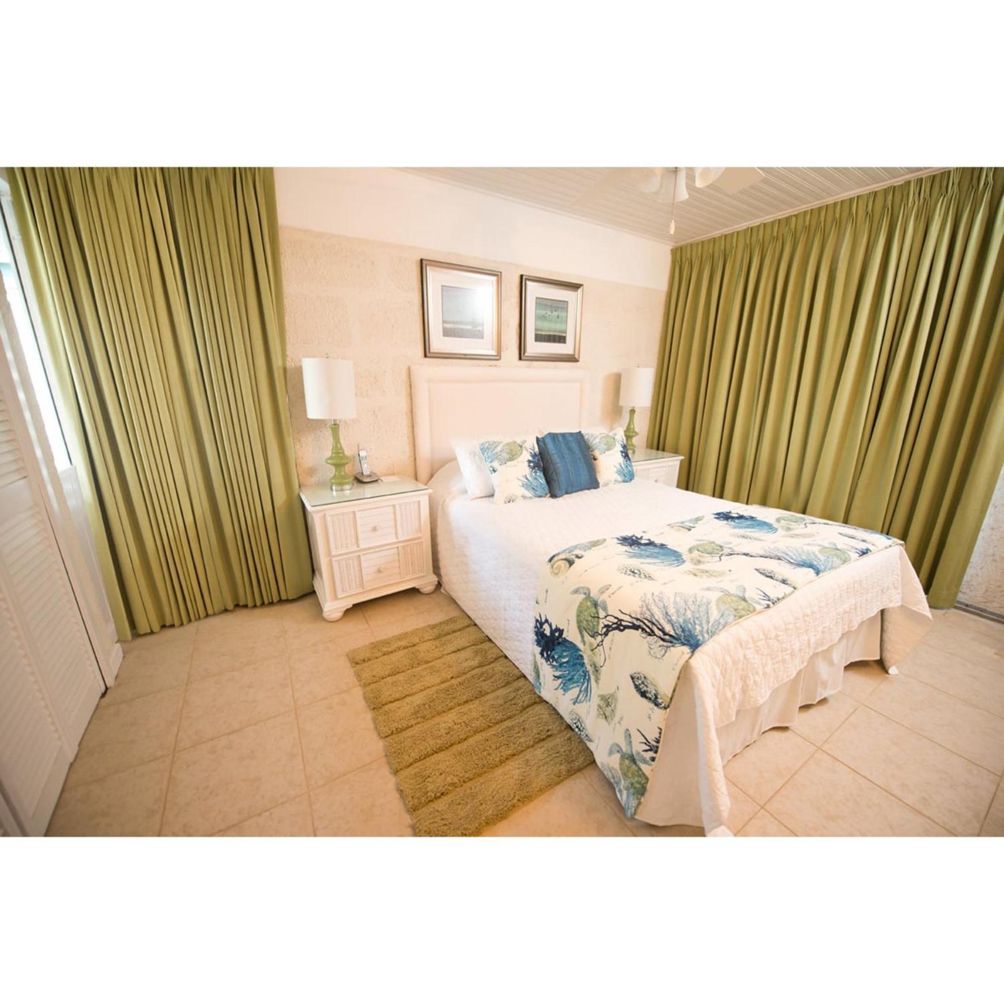 Bora Bora By Blue Sky Luxury Appartement Paynes Bay Kamer foto